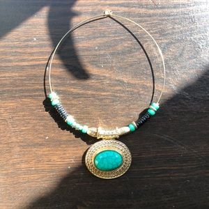 Cultural choker